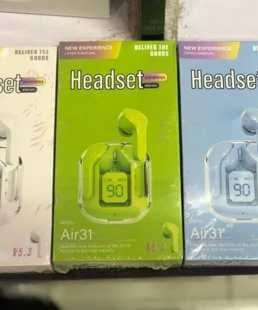 Air 31 earbuds in random colour, sleek wireless design, priced at Rs 850, available on Khareedo | Kharedo, imagecaption=Air 31 earbuds – vibrant random colour, affordable wireless audio solution from Khareedo | Kharedo.