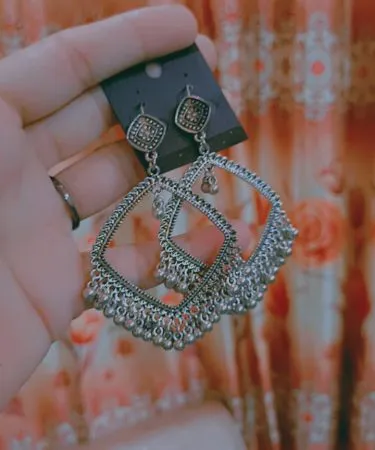 Elegant handcrafted Kashmiri earrings with silver filigree and crystal beads, imagecaption=Stunning Kashmiri earrings available on Khareedo|Kharedo with Check on Delivery service.