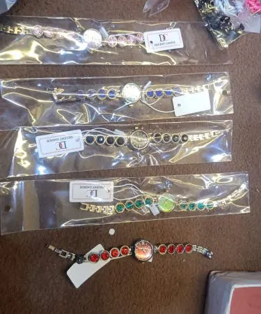 image-alttext-here , imagecaption= image-caption-here ,