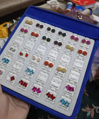 image-alttext-here , imagecaption= image-caption-here ,