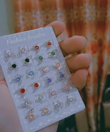 Zirkon stylish women’s top in vibrant color, front view, imagecaption=Zirkon Tops – fashionable and comfortable, available at Khareedo & Kharedo,