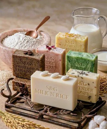 Milk & Rice Handmade Organic Soap – natural brightening and nourishing bar, imagecaption=Milk & Rice organic soap bar available on Khareedo & Kharedo with Check on Delivery,