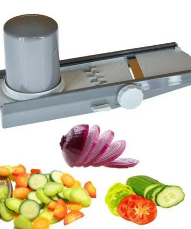 Bruno Chopper fast vegetable cutter and slicer in white and grey, German‑made kitchen gadget,