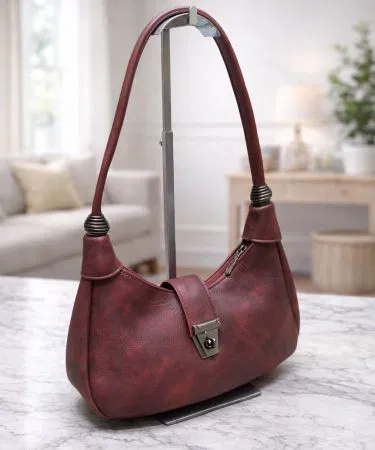 Half Moon Bag – cute high‑quality moon‑shaped handbag with spacious interior, easy‑carry strap, perfect for everyday use