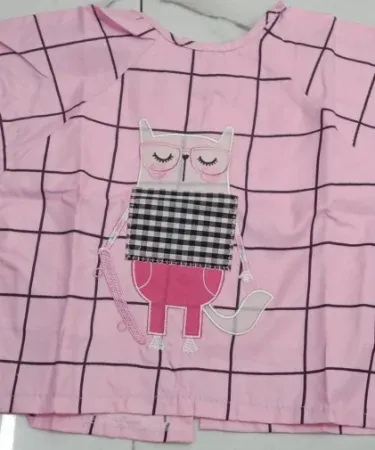 China waterproof bib with full sleeves for toddlers, protecting baby from mess during meals and playtime