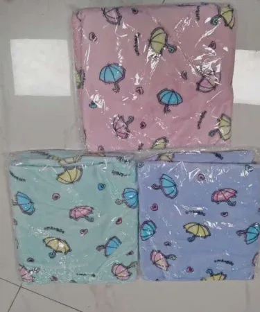 Kids AC blanket made of soft wool, perfect for keeping children comfortable in air‑conditioned rooms, displayed folded on a child’s bed, imagecaption=Kids AC blanket – cozy wool comfort for children, available on Khareedo/Kharedo.