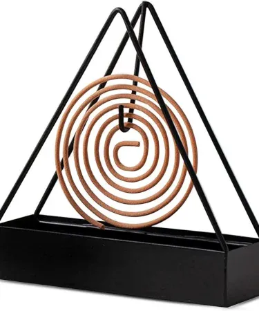 Black triangle-shaped metal steel mosquito coil holder for indoor and outdoor use, imagecaption=Stylish black triangle metal coil holder – perfect for mosquito coils.