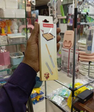 Tescoma Cake Loosening Tool Delicia – stainless steel cake mold remover for perfect cakes, imagecaption=Tescoma Cake Loosening Tool Delicia – essential baking accessory available on Khareedo & Kharedo.
