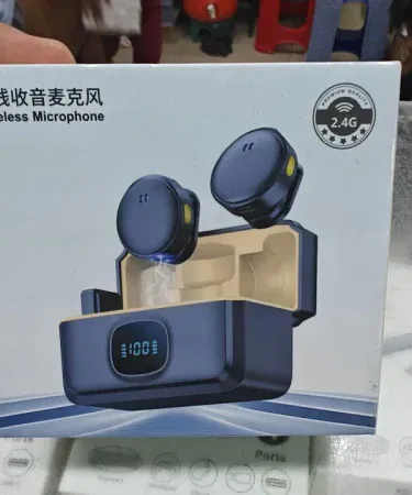 M9 Pro Wireless Microphone – compact, noise‑cancelling mic for vlogging and streaming, shown with a smartphone and camera setup