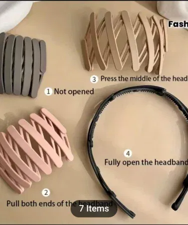 Foldable telescopic hair band made of soft terry cloth with anti‑slip design, perfect for women and girls during skincare and makeup.