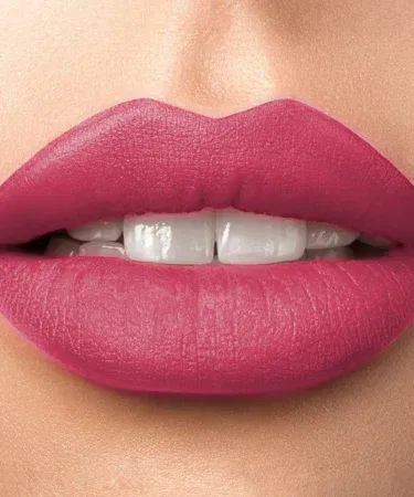 Rivaaj Pure Matte Lipstick Shade No 14 – waterproof, highly pigmented matte lipstick with smooth velvet finish, imagecaption=Rivaaj Pure Matte Lipstick Shade No 14 – long‑lasting, smudge‑proof, transfer‑proof matte lip color.