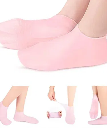 Silicone moisturizing foot socks for women – soft gel silicone socks providing overnight hydration, Khareedo Kharedo , imagecaption=Soft gel silicone socks delivering deep moisture and therapeutic relief for women’s feet ,