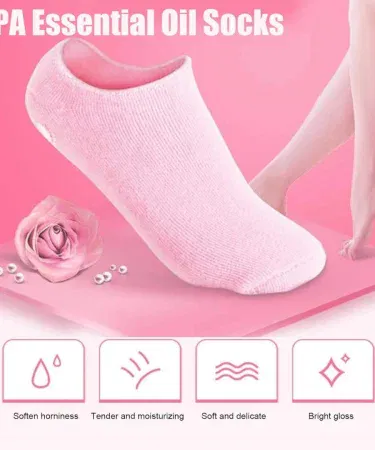 Premium Moisturizing Spa Gel Socks in Box – Khareedo & Kharedo, imagecaption=Premium quality spa gel socks packaged in a stylish box, perfect for home foot spa treatments.