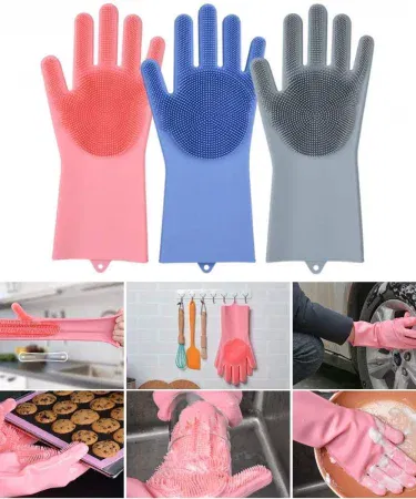 Pair of 2 heat‑resistant silicone kitchen gloves with non‑slip grip for cooking, baking, and grilling – white silicone gloves shown on kitchen countertop.