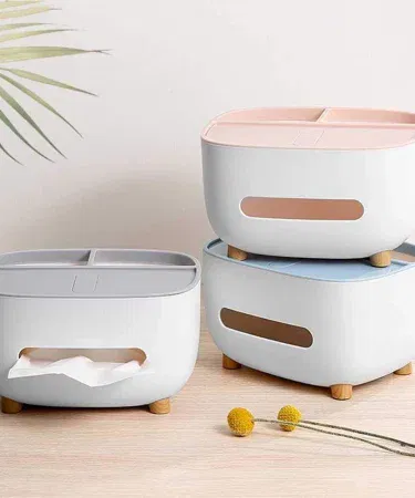 Desktop tissue box holder with flip‑top lid placed on a wooden office desk, imagecaption=Horizontal rectangular desktop tissue box – ideal for office, bedroom, and living‑room use.