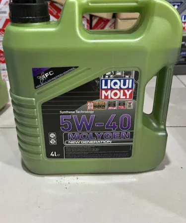 MOLYGEN New Generation Fully Synthetic 5W-40 4L engine oil bottle – 4 L pack