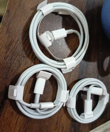 Original USB‑C to Lightning Cable 1 M fast charging PD adapter for iPhone and iPad, Apple certified, braided design, high‑speed data transfer, suitable for Pakistani users, imagecaption=Original USB‑C to Lightning Cable 1 M – fast charging and data transfer for iPhone & iPad, available on Khareedo & Kharedo across Pakistan.