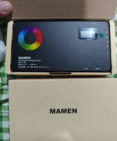 SL-C02 Power Bank RGB MAMEN Photography LED color fill light 2500‑9000K with portable power bank and OLED display, ideal for vloggers and photographers