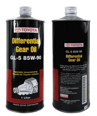 Toyota Genuine Differential Gear Oil GL5 85W‑90 – 1 L original Toyota oil bottle on white background