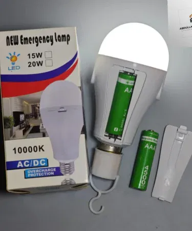 Intelligent AC/DC rechargeable emergency LED bulb with replaceable battery and hanging hook, suitable for power outages and indoor/outdoor use