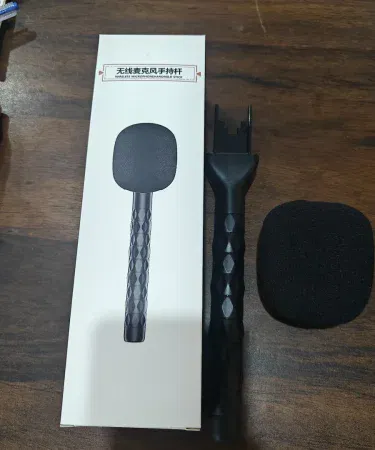 Sturdy portable handheld wireless microphone holder for performance use, imagecaption=Premium portable wireless microphone holder – perfect for live performances.