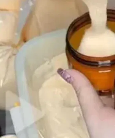 Zafrani Whitening Cream tube with saffron extract, 1+1 free offer on Khareedo & Kharedo