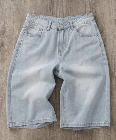 Men’s Premium Light Grey Denim Shorts – Casual Summer Half Pants for Men, perfect for summer outings in Pakistan