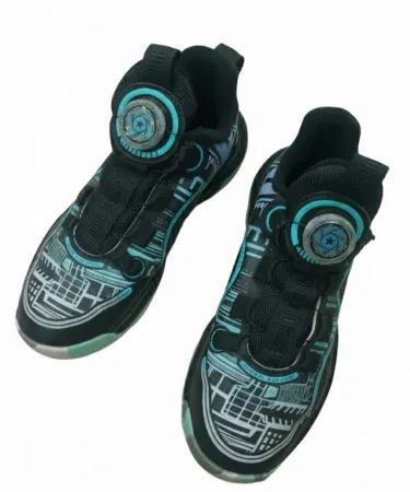 pre-loved boys sneakers with dial fit system size eu 37 sold in pakistan