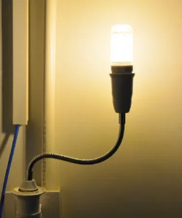 E27 flexible extension LED bulb lamp base holder spring holder sold in Pakistan