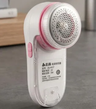 CHIGO LF GLOW electric lint remover and fabric shaver for professional garment care in Pakistan