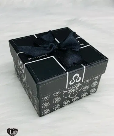 Elegant Box Gift | Khareedo