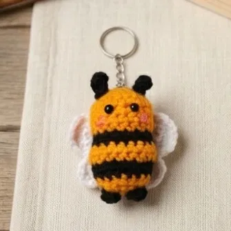 Handmade crochet bee keychain, cute amigurumi bee bag charm, key ring, soft yarn, durable, gift for bee lovers, Pakistan