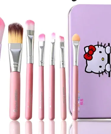 7 Pcs Makeup Brush Set with Storage Box, soft bristles, professional cosmetic brushes for face and eyes