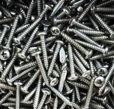 Assorted screws in multiple sizes available for sale on Khareedo, Pakistan.