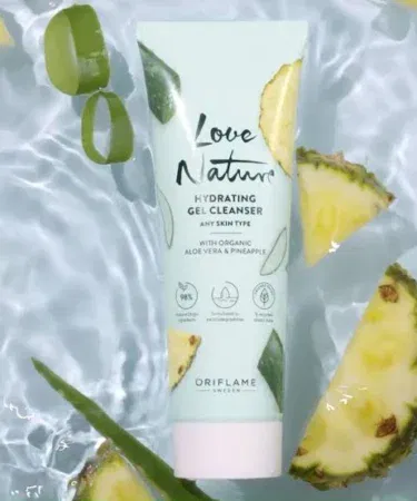Oriflame Love Nature Hydrating Gel Cleanser with Organic Aloe Vera & Pineapple 125ml for men and women