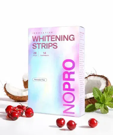 Green Teeth Whitening Strips kit with 28 natural, enamel-safe strips for stain removal and a bright smile in Pakistan.