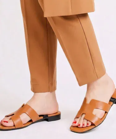 X Style women's flat slippers, casual comfort sandals, soft sole ladies footwear, available in Pakistan