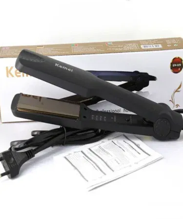 Professional ceramic hair straightener with adjustable temperature control for smooth, silky hair, sold in Pakistan.