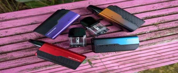 UWELL CALIBURN G22 Cyber Original Pod Kit with Cyber Bear design, rechargeable and refillable, sold in Pakistan.