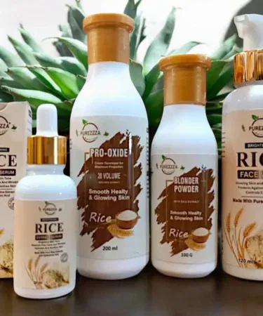 Purezza Natural Milky Rice Facial Kit 4-in-1 set for Korean glass skin and deep hydration in Pakistan